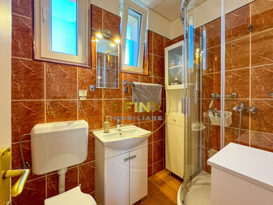 Casa Vatra Luminoasa | 6 camere | Curte proprie | Garaj