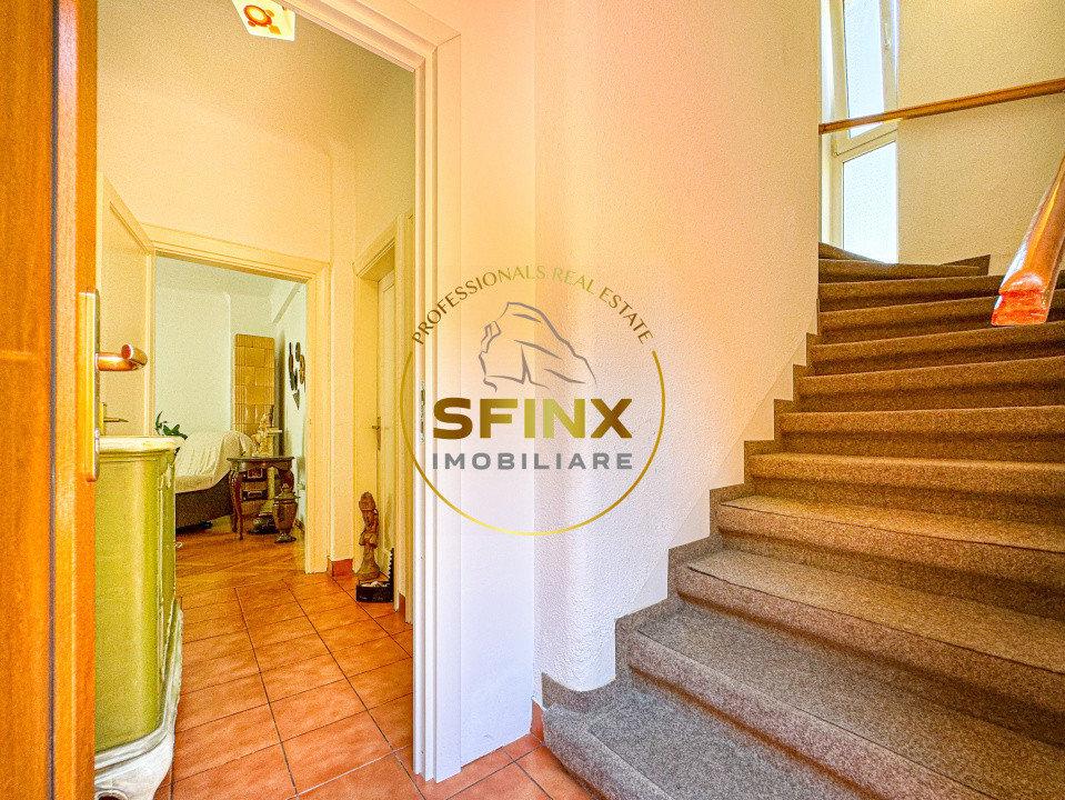 Casa Vatra Luminoasa | 6 camere | Curte proprie | Garaj
