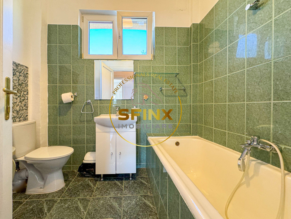 Casa Vatra Luminoasa | 6 camere | Curte proprie | Garaj