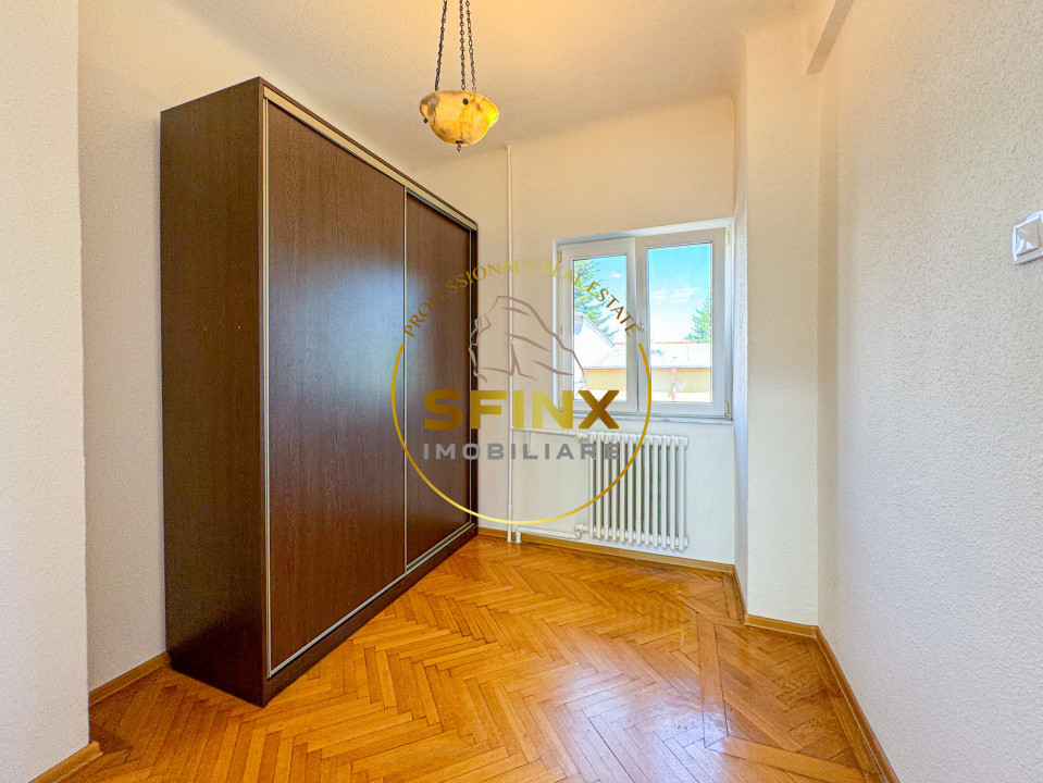 Casa Vatra Luminoasa | 6 camere | Curte proprie | Garaj