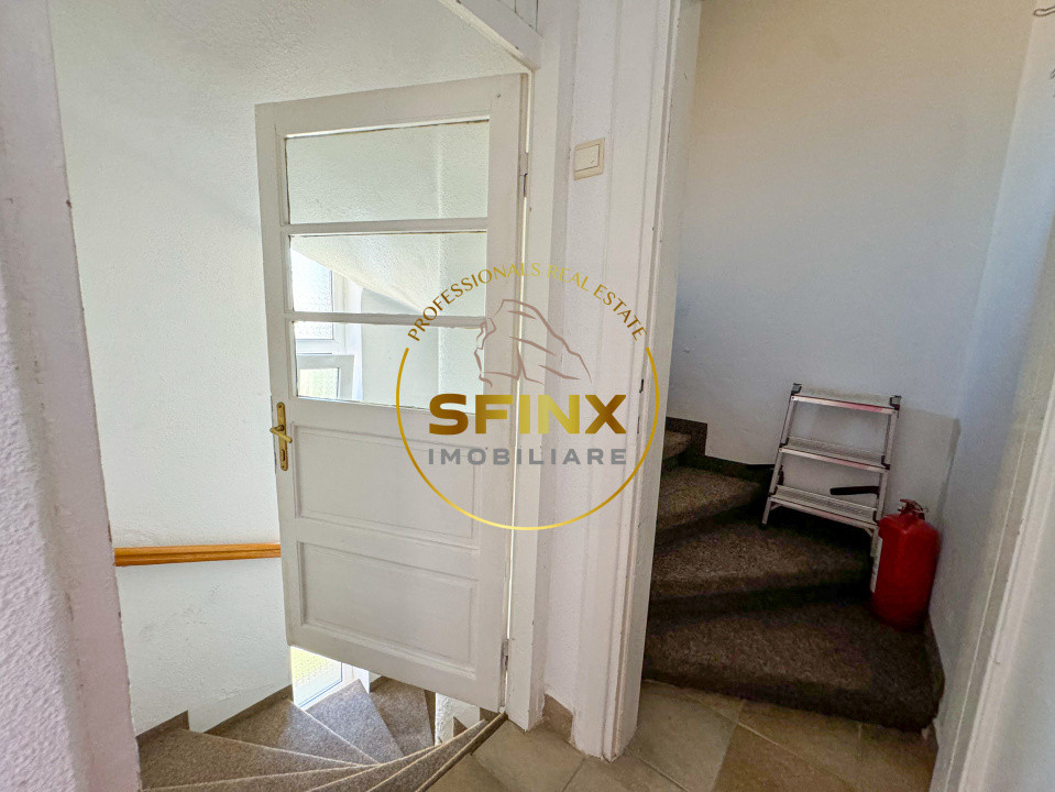 Casa Vatra Luminoasa | 6 camere | Curte proprie | Garaj