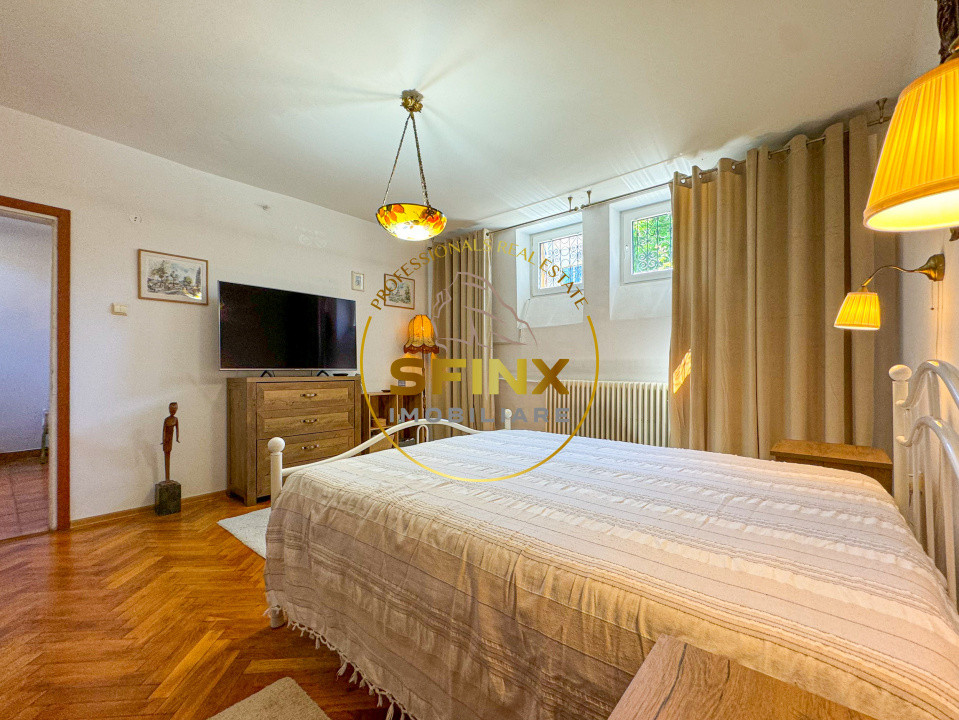 Casa Vatra Luminoasa | 6 camere | Curte proprie | Garaj