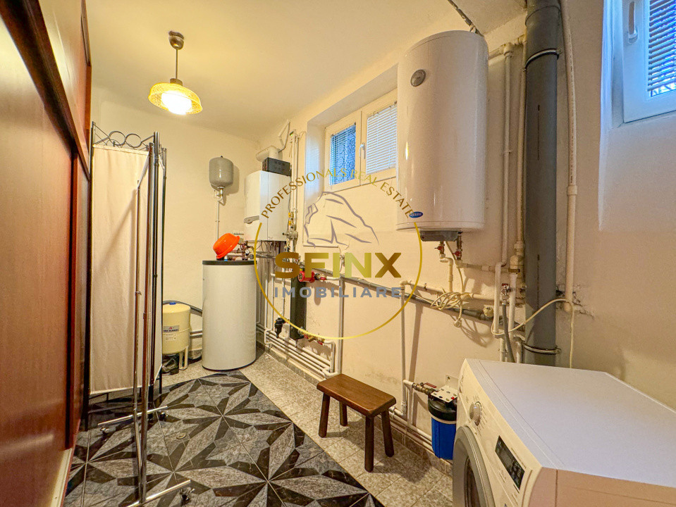 Casa Vatra Luminoasa | 6 camere | Curte proprie | Garaj