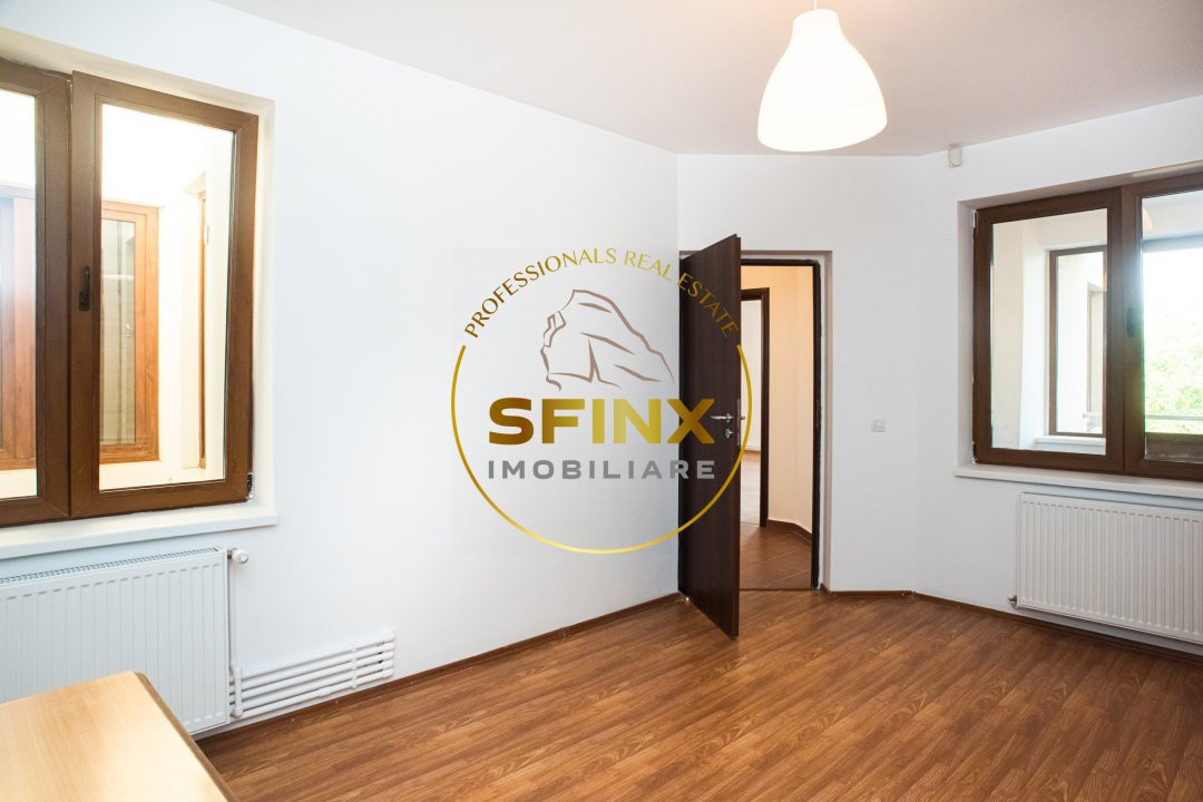 Casa Giulesti | 8 camere | curte proprie