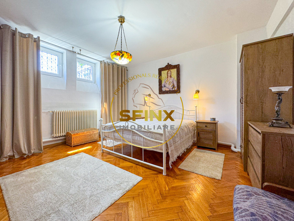 Casa Vatra Luminoasa | 6 camere | Curte proprie | Garaj