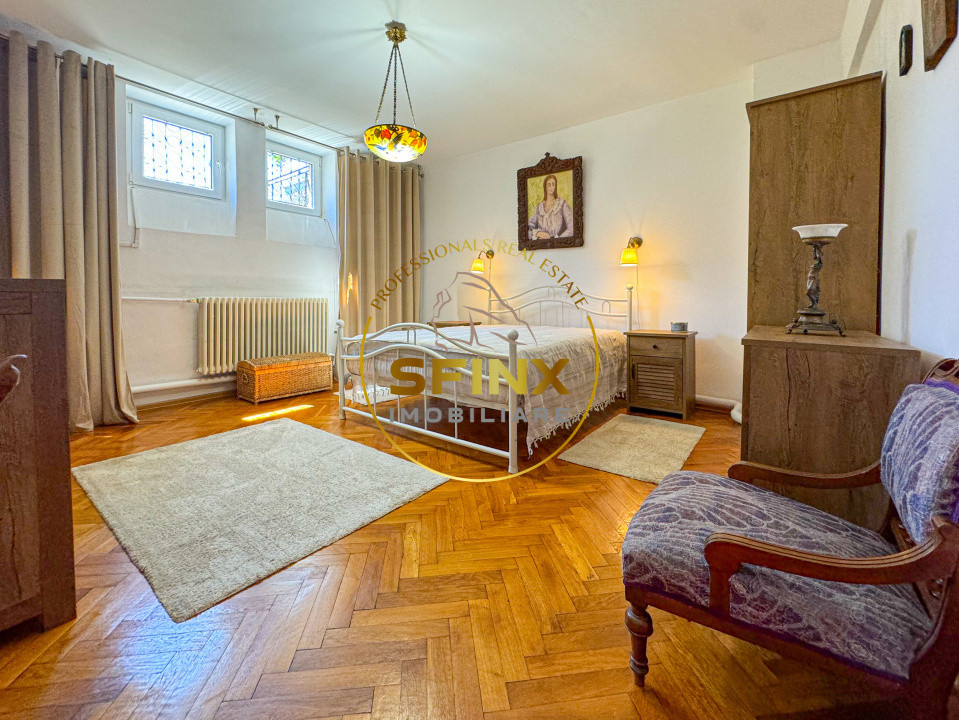 Casa Vatra Luminoasa | 6 camere | Curte proprie | Garaj