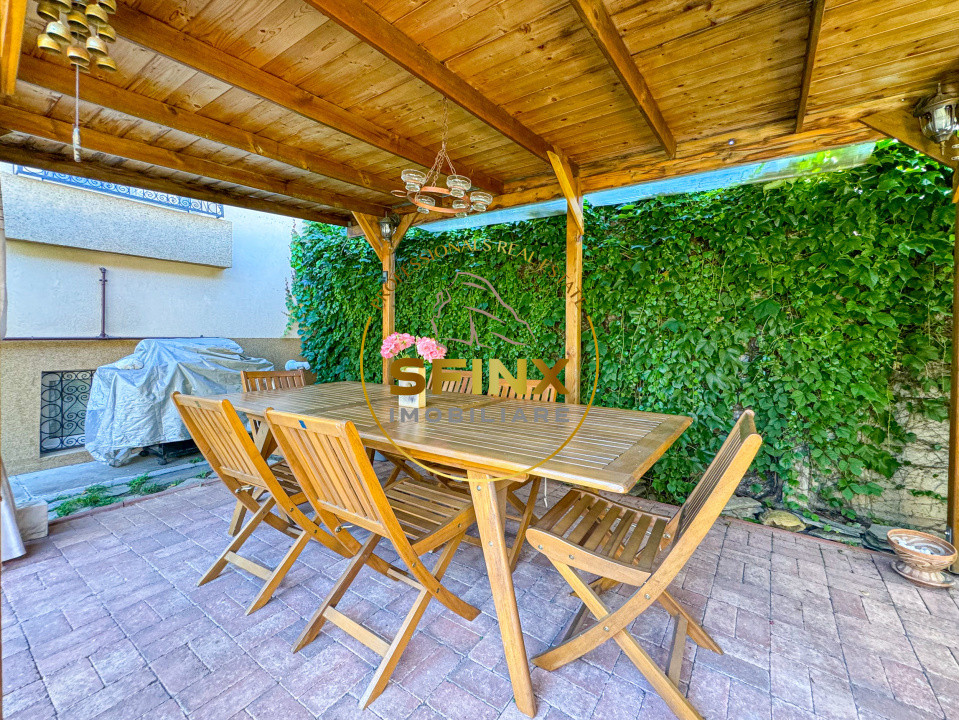Casa Vatra Luminoasa | 6 camere | Curte proprie | Garaj