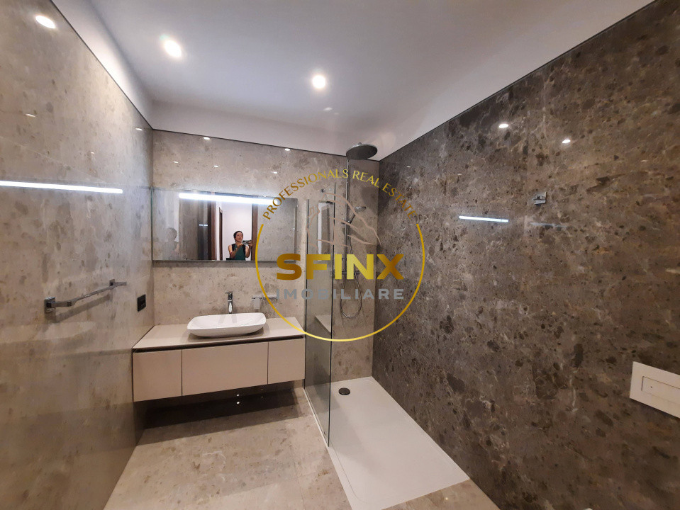 Primaverii,  beautiful 3 room penthouse, 3 baths, large terraces, parking