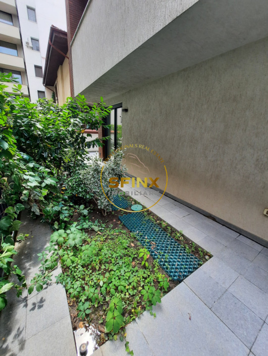 Primaverii, ground floor, 4 room apartment, large terraces, garden, parking