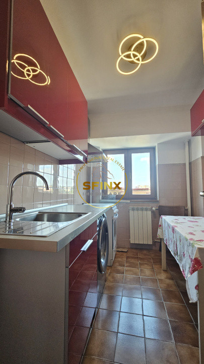 Garsoniera decomandata/ Piata Alba Iulia/ Decebal/ renovata