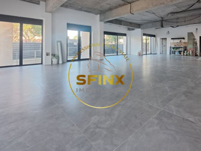 De inchiriat Spatiu Comercial Stradal