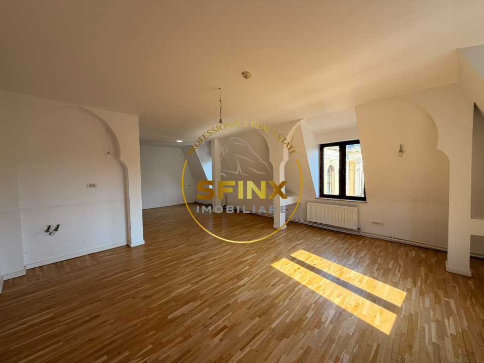 Vilă P+2+M | Ultracentral | 440 mp | 3 intrări 