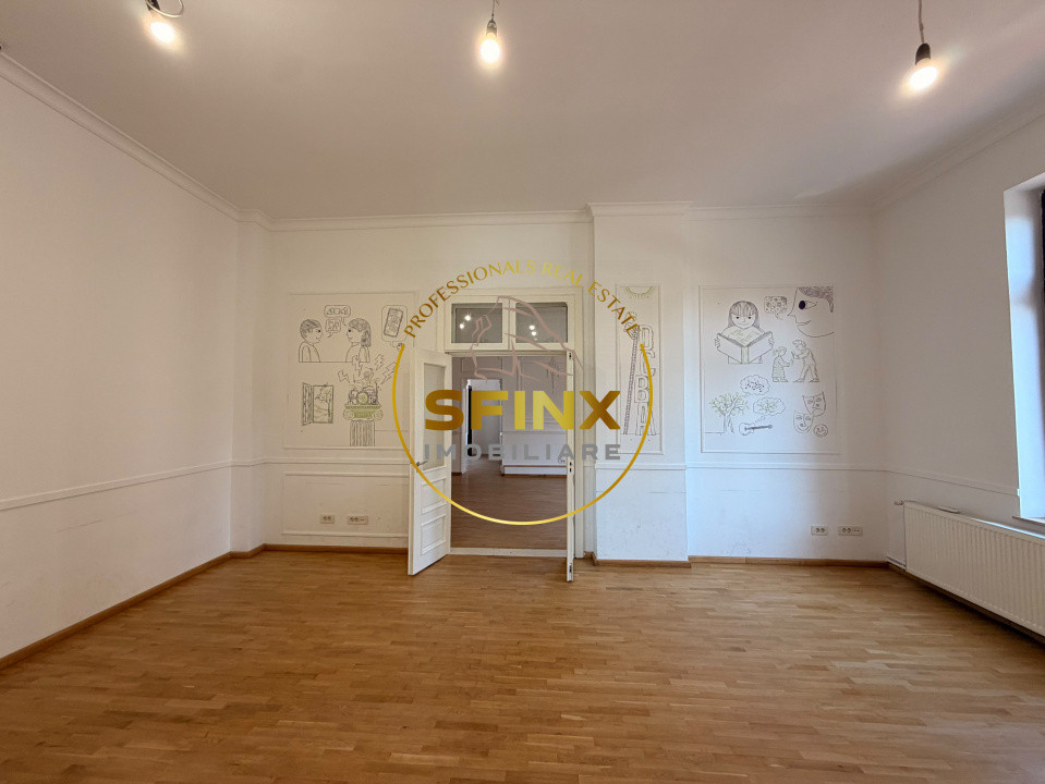 Vilă P+2+M | Ultracentral | 440 mp | 3 intrări 