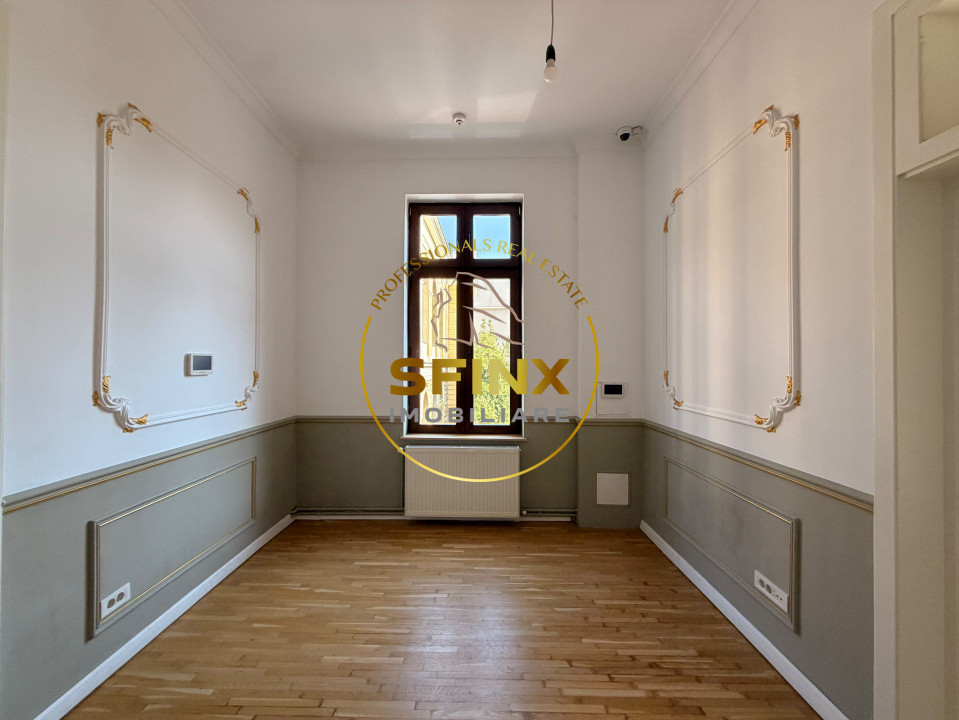 Vilă P+2+M | Ultracentral | 440 mp | 3 intrări 