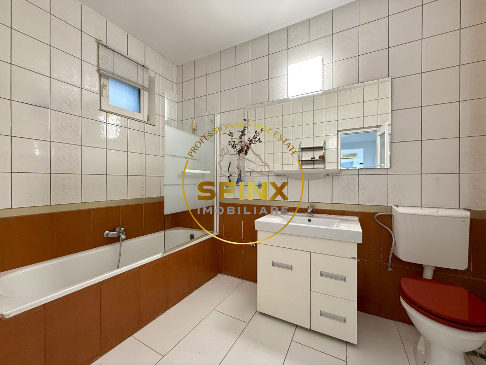 Casa P+1E+M | 6 camere | 360 mp utili, curte proprie, ideala pentru business