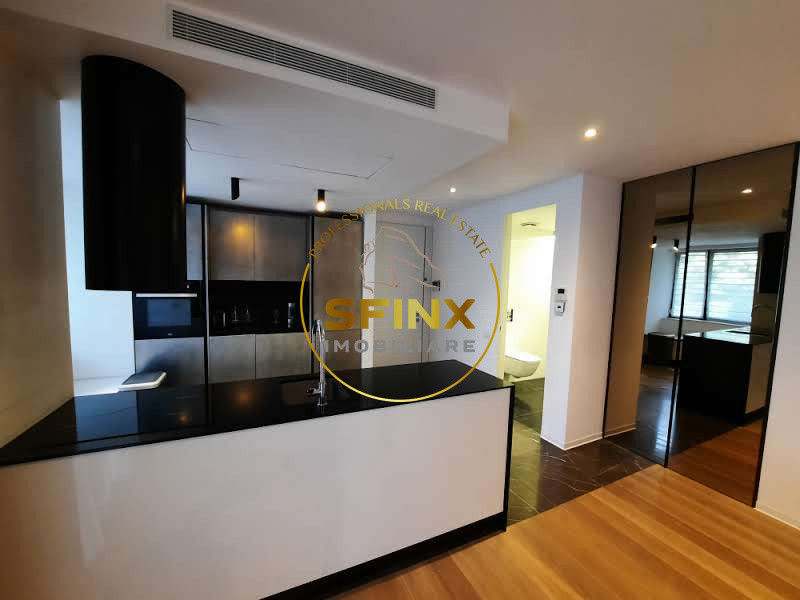 Primaverii, 4 room pet friendly duplex, private courtyard, 2 parking places