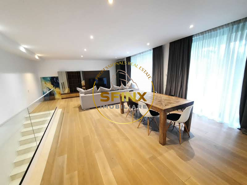 Primaverii, 4 room pet friendly duplex, private courtyard, 2 parking places