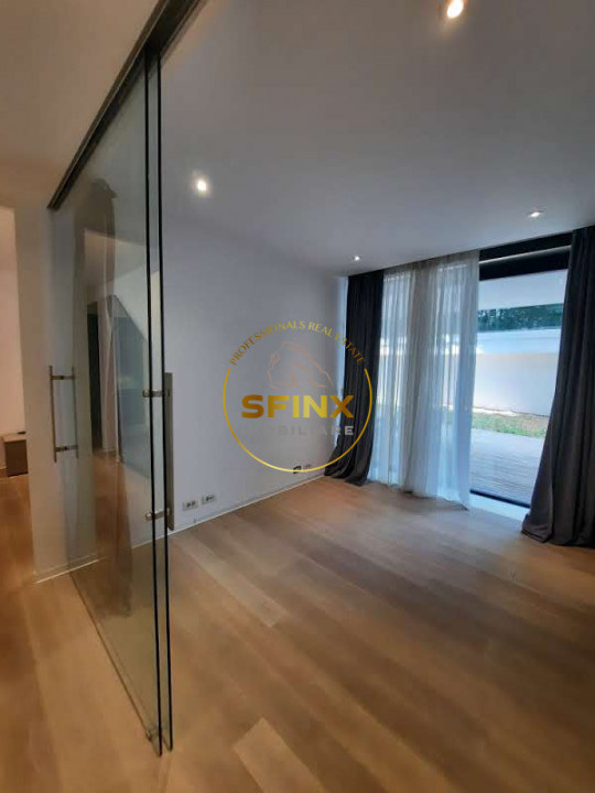 Primaverii, 4 room pet friendly duplex, private courtyard, 2 parking places