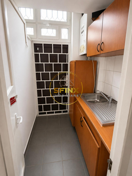 Spatiu comercial | Unirii | Sfanta Vineri | parter | vitrina 