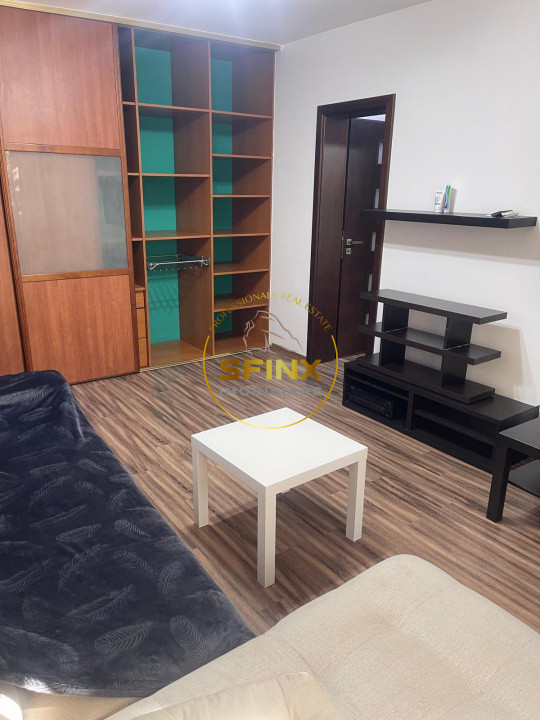 2 camere | Piata Victoriei | Guvern