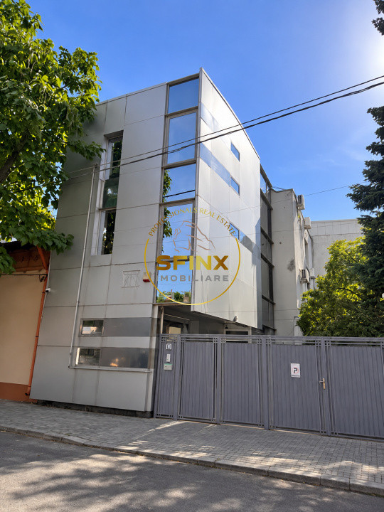 Vila P+2 | Banu Manta | 240 mp | pretabil birouri | mini curte