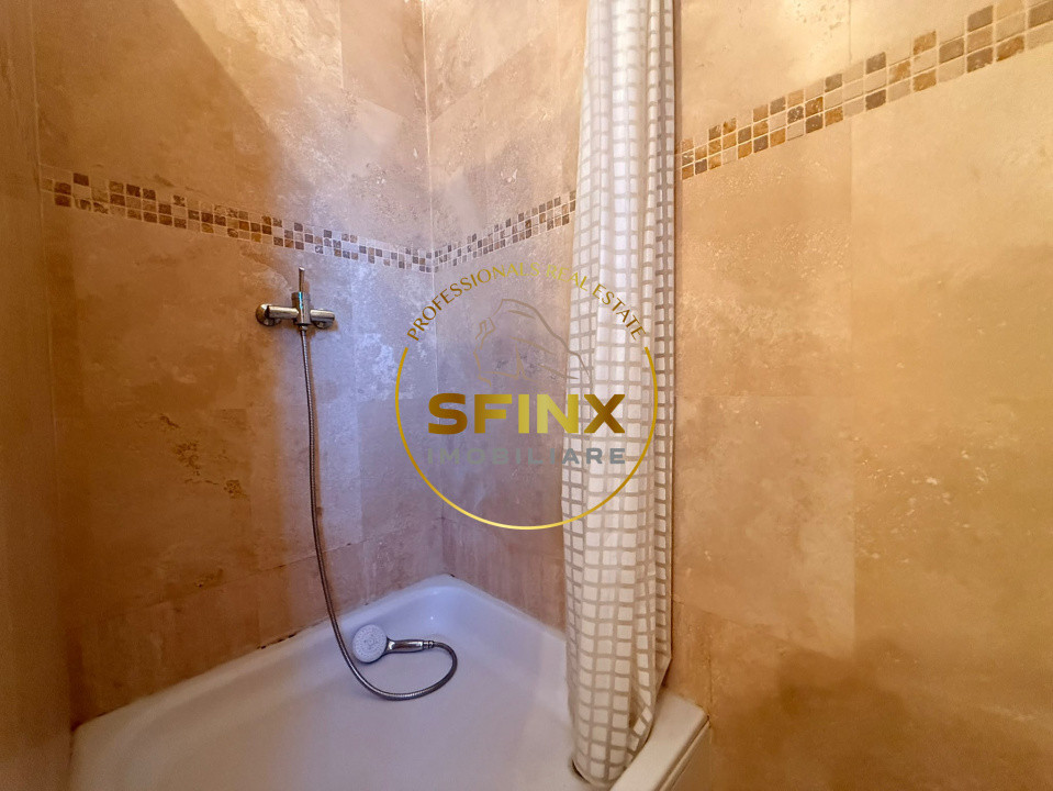 Vila individuală Decebal/ Piata Alba Iulia/ 5 camere/ curte/  ideal birou