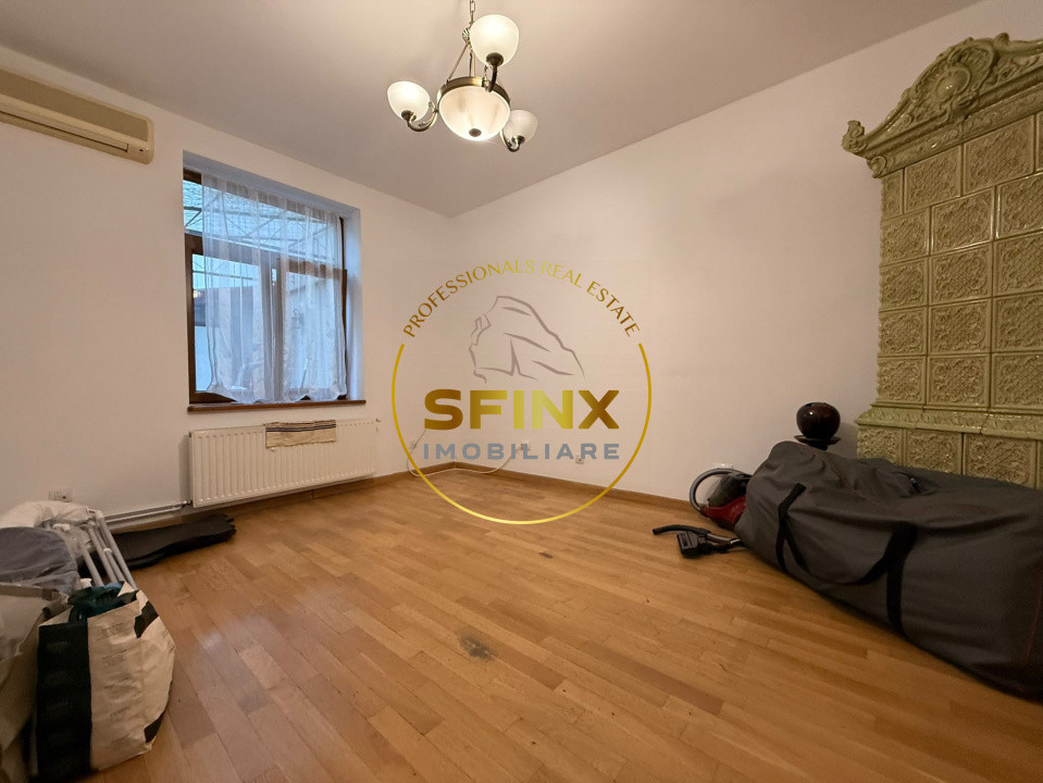 Vila individuală Decebal/ Piata Alba Iulia/ 5 camere/ curte/  ideal birou