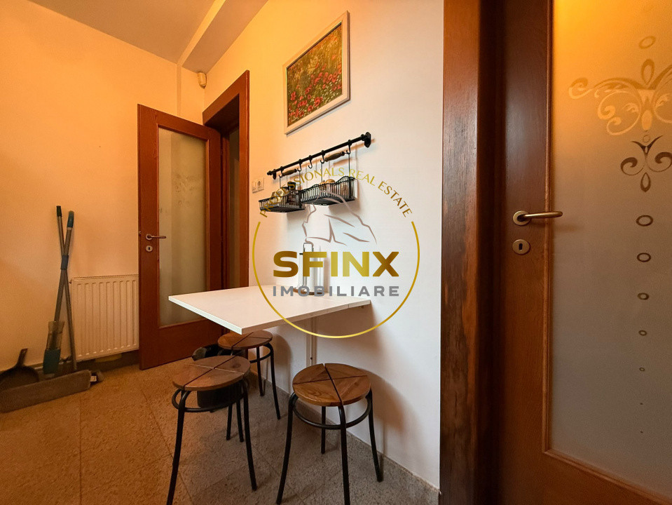 Vila individuală Decebal/ Piata Alba Iulia/ 5 camere/ curte/  ideal birou