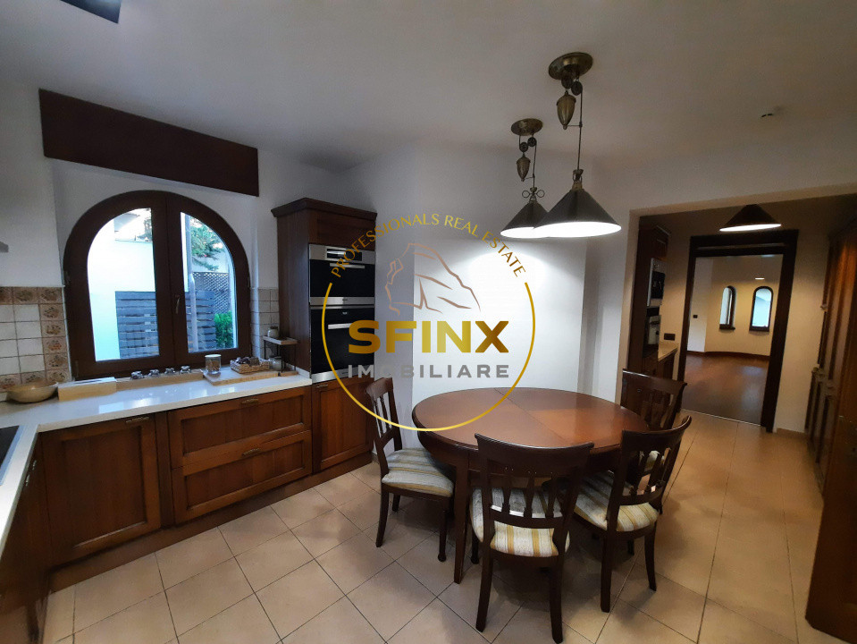 Piata Unirii Timpuri Noi, vila eleganta 500mp cu teren 1000mp, 10 locuri parcare