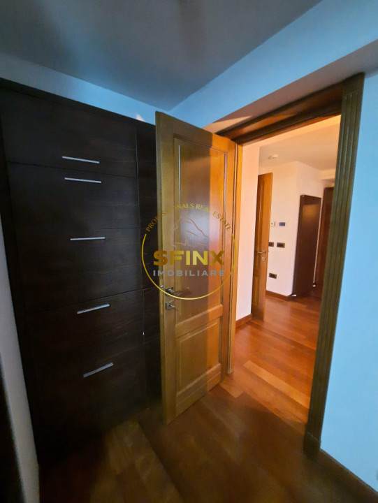 Piata Unirii Timpuri Noi, vila eleganta 500mp cu teren 1000mp, 10 locuri parcare