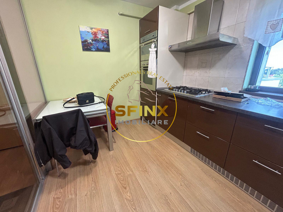 3 camere | Piata Victoriei | 100mp | Et 7 | Centrala Proprie | Balcon