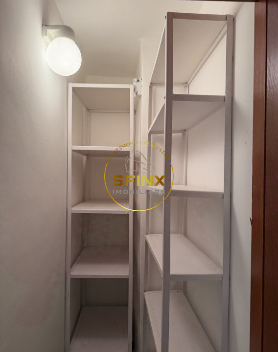 Stefan Cel Mare/ Dorobanti/ 2 camere decomandat/ metrou/ centrala termica