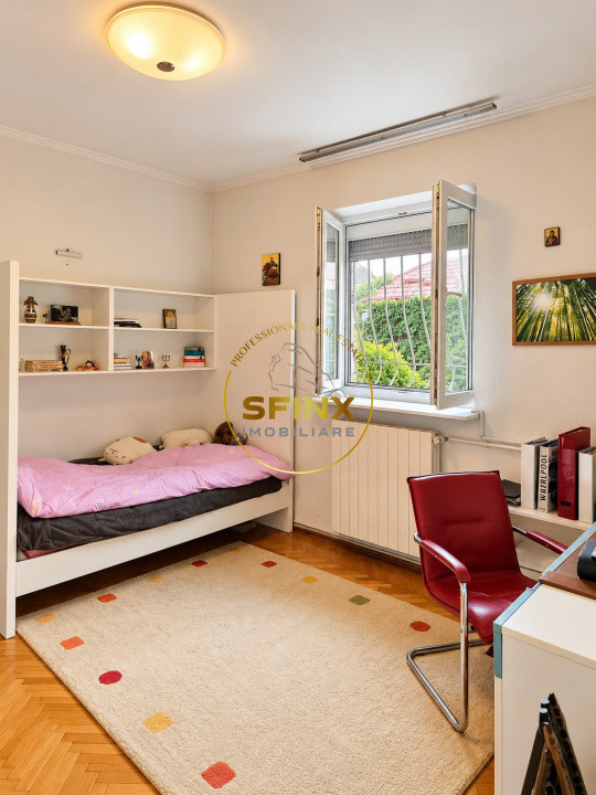 Vila 8 camere | 320 mp utili | Teren 237 mp | Parcul Circului