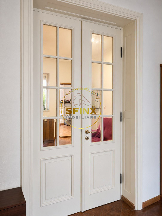Vila 8 camere | 320 mp utili | Teren 237 mp | Parcul Circului