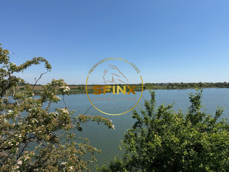 Domeniu privat la lac | 7.500 mp, piscină interioară, tenis și ponton