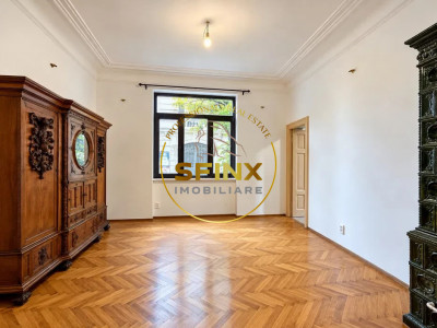  De vanzare | Vila Interbelica | 3 camere | 85mp 