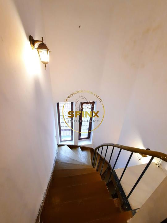 Cismigiu Berthelot, mansarda boema in vila interbelica, 3 camere, cat friendly