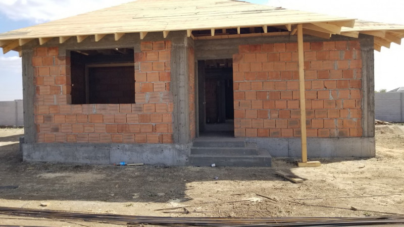 Case de Vanzare Sabareni langa  Padure/ Comision 0