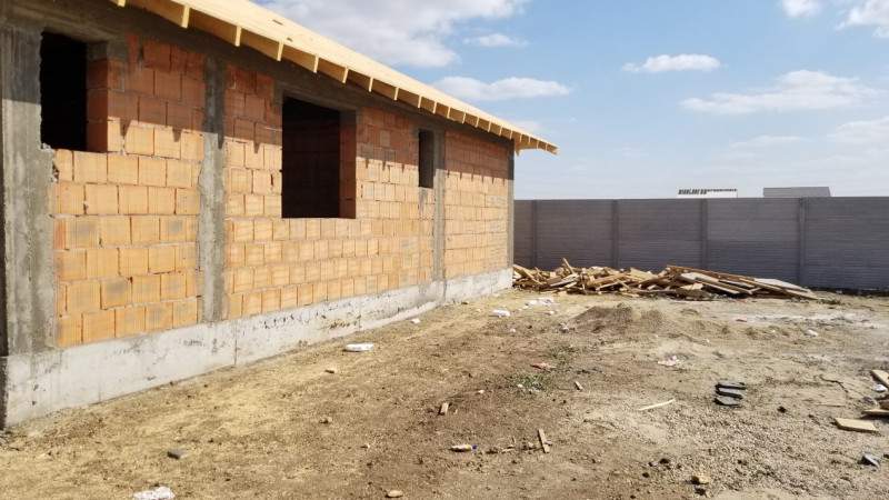 Case de Vanzare Sabareni langa  Padure/ Comision 0