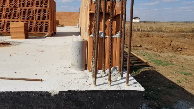 Case de Vanzare Sabareni langa  Padure/ Comision 0