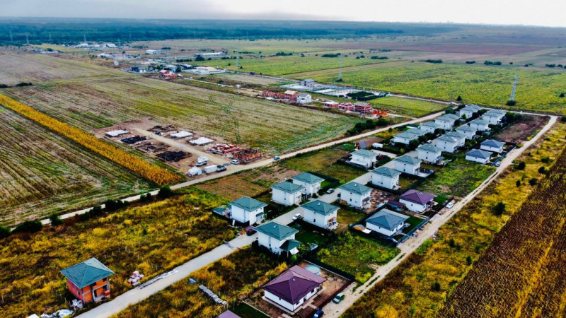 Case de Vanzare Sabareni langa  Padure/ Comision 0