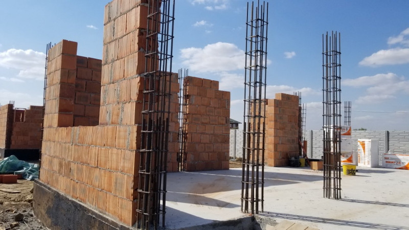 Case de Vanzare Sabareni langa  Padure/ Comision 0