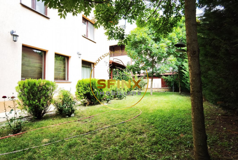 Vila de vanzare - Corbeanca | In padurea Petresti 