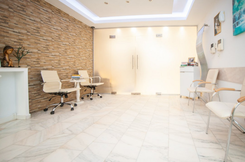 Inchiriere clinica, acces dublu, lift, Bucurestii Noi
