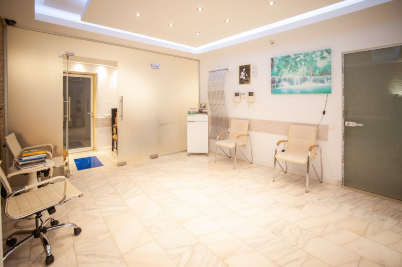 Inchiriere clinica, acces dublu, lift, Bucurestii Noi