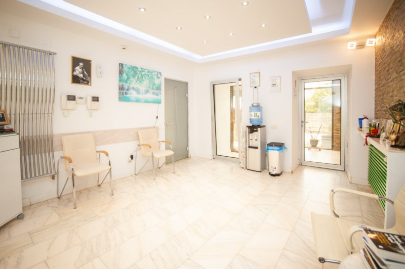 Inchiriere clinica, acces dublu, lift, Bucurestii Noi